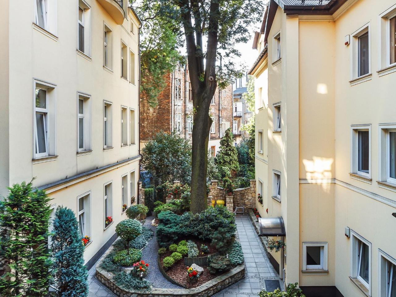 Elegant Apartments Krasków Dış mekan fotoğraf